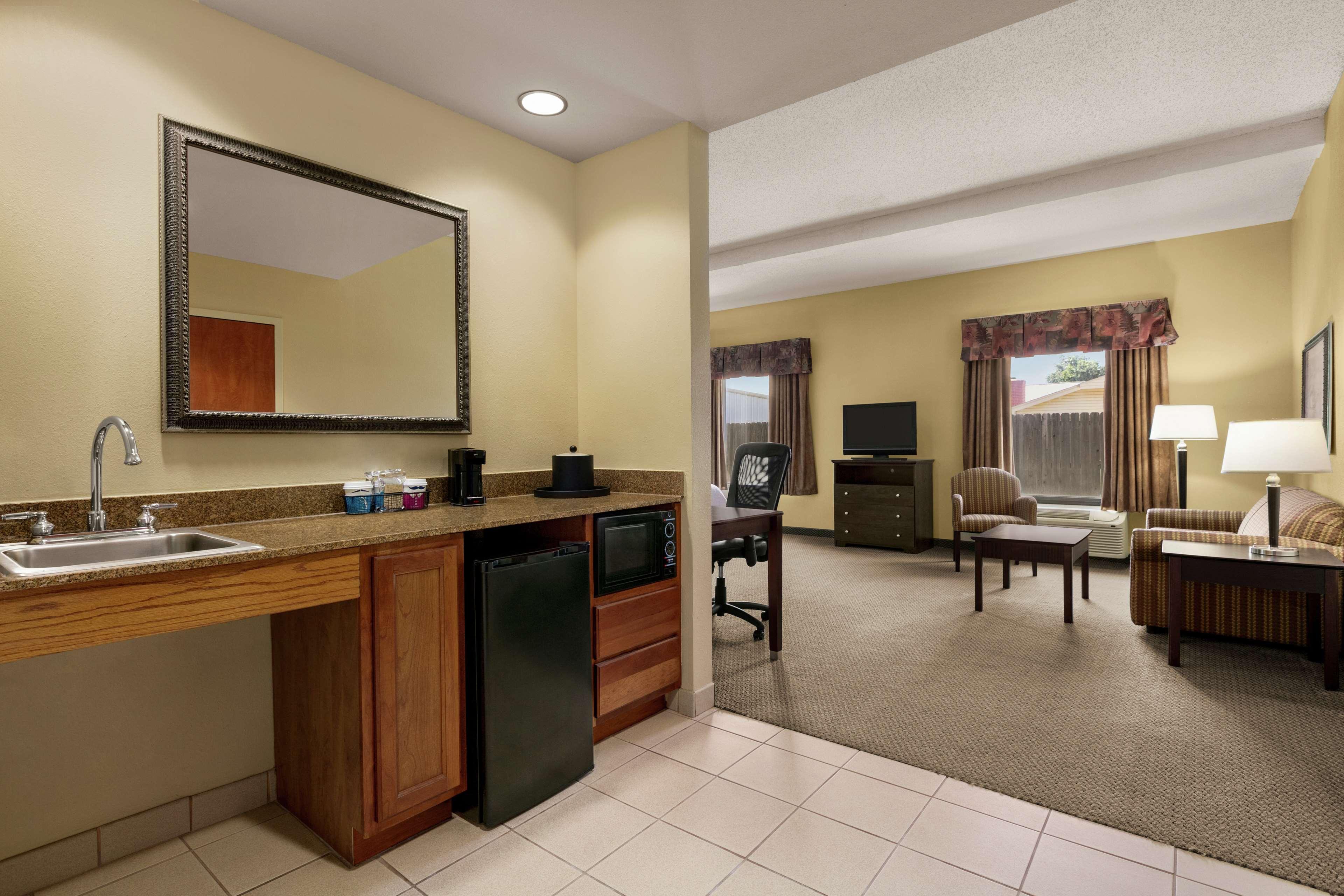 Hampton Inn & Suites Lawton Zewnętrze zdjęcie