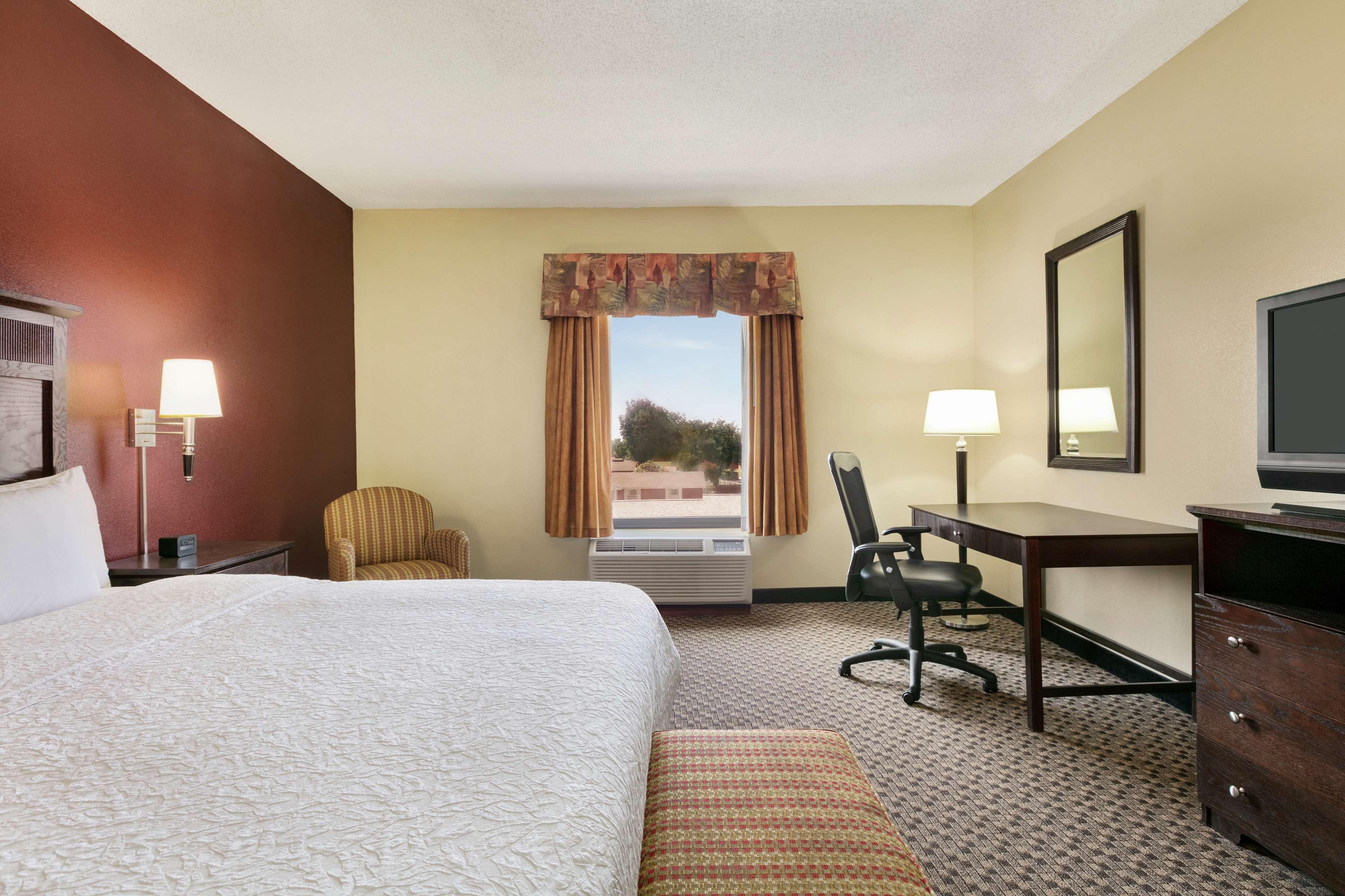 Hampton Inn & Suites Lawton Zewnętrze zdjęcie